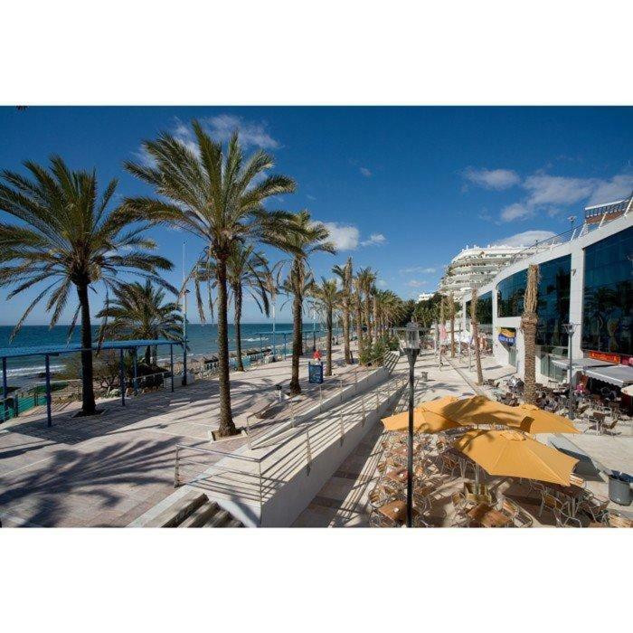 Marbella Center Beachfront With Private Patio Exterior foto