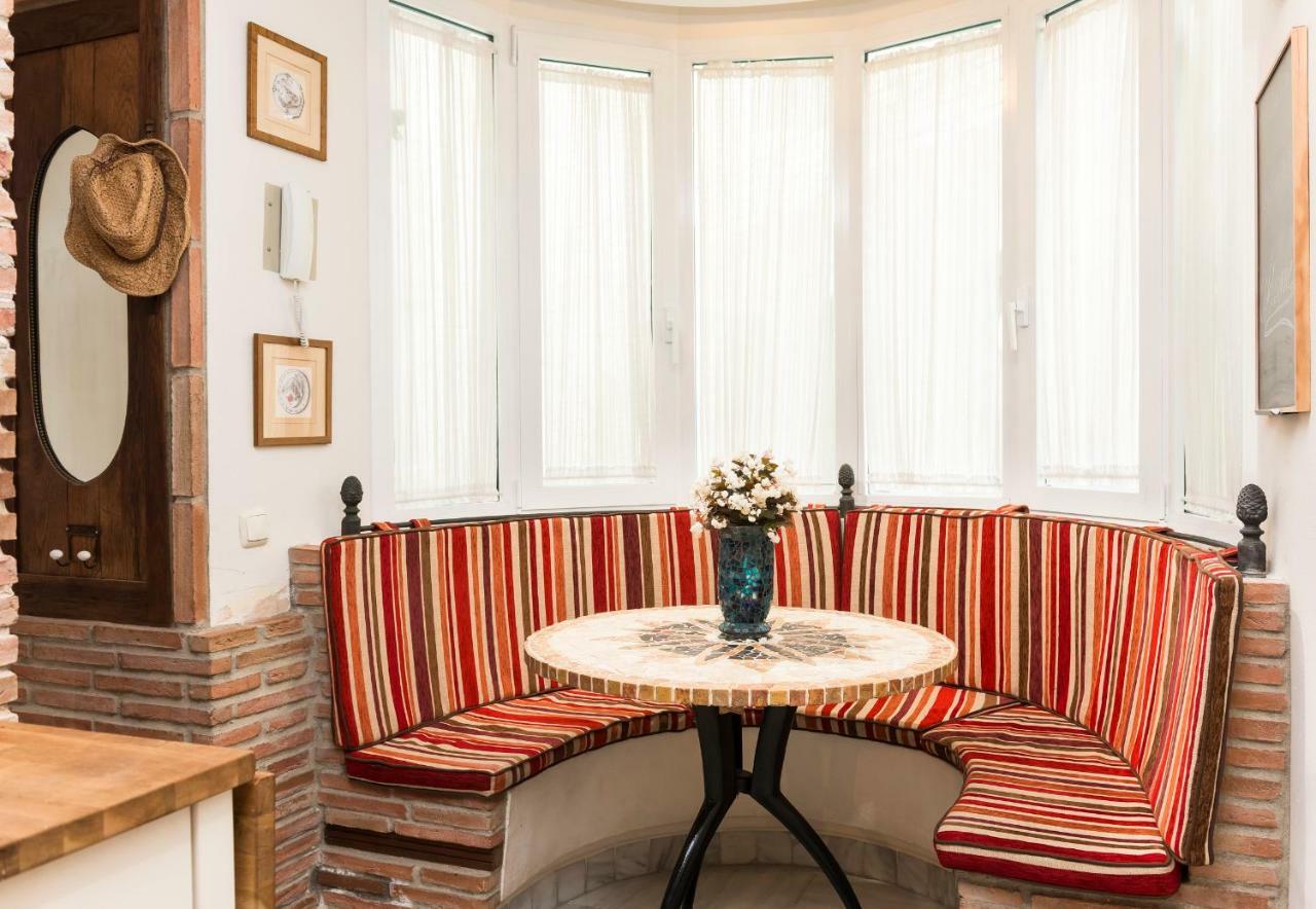 Marbella Center Beachfront With Private Patio Exterior foto